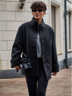 Демісезонне пальто жакет з коміром стійкою