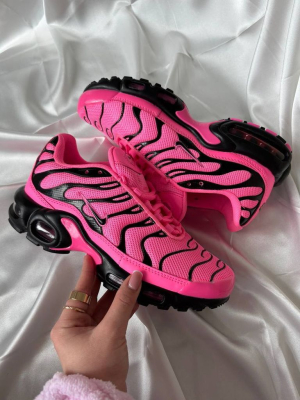 Кросівки рожево-чорні Nike Air Max TN Pink Black