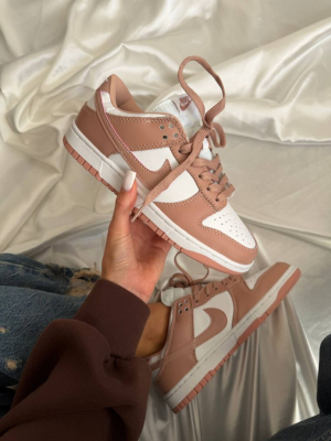 Кросівки бежево-білі Nike SB Dunk Low