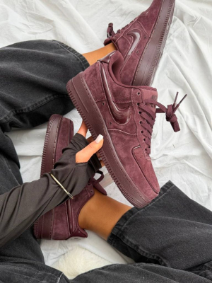 Кросівки Nike Air Force 1 ‘07 Burgundy Crush