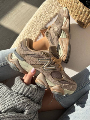 Кросівки бежеві New Balance 9060 Brown 