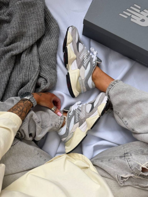 Кросівки New Balance 9060 Grey 