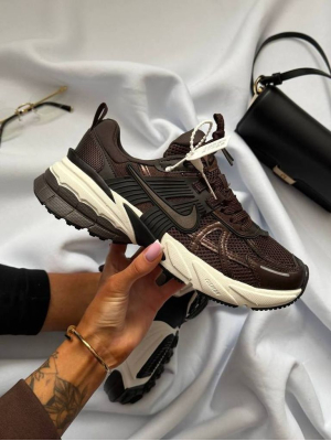 Кросівки шоколадні Nike V2K Runtekk Brown Black