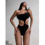 Чорний купальник монокіні з бічними вирізами