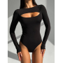 Чорний боді з довгими рукавами і вирізом на декольте