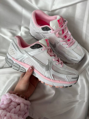 Кросівки Nike Vomero Zoom 5 White Pink