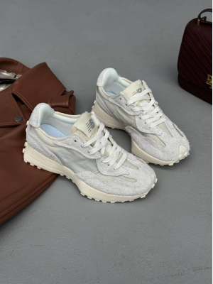 Кросівки бежеві замшеві New Balance 327 Beige