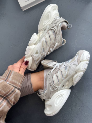 Кросівки бежеві Adidas Vento XLG Deluxe Beige