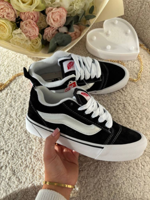 Чорні кеди Vans KNU School