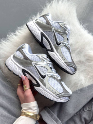 Nike Zoom Vomero 5 RNR White Silver Black