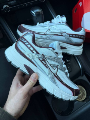 Кросівки Nike Initiator Metallic Bordo