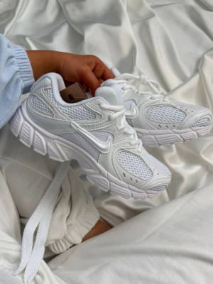Кросівки білі Nike V5 RNR White