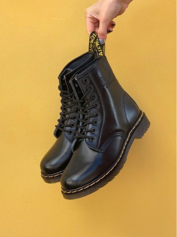 Черные кожаные ботинки Dr. Martens 1460 Black