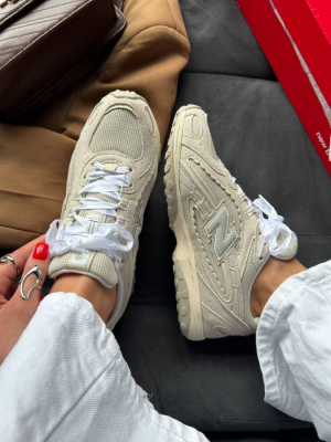 Кросівки New Balance 204L Timberwolf Linen