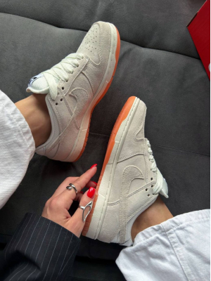 Кросівки Nike Dunk Low Pro B Pale Ivory