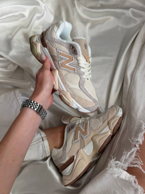 Кросівки бежеві New Balance 9060 Beige V2