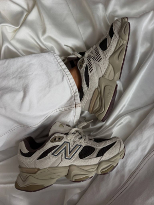 Кросівки New Balance 9060 Brown Black