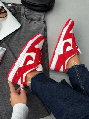 Кросівки червоно-білі Nike SB Dunk Light Crimson