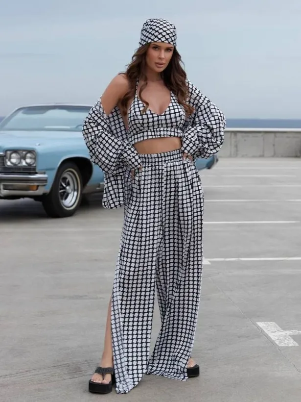 Silk summer three-piece suit with bandana
