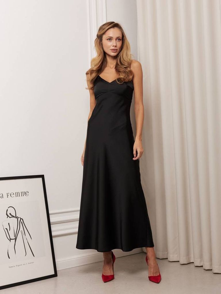 Сатинова довга сукня комбінація