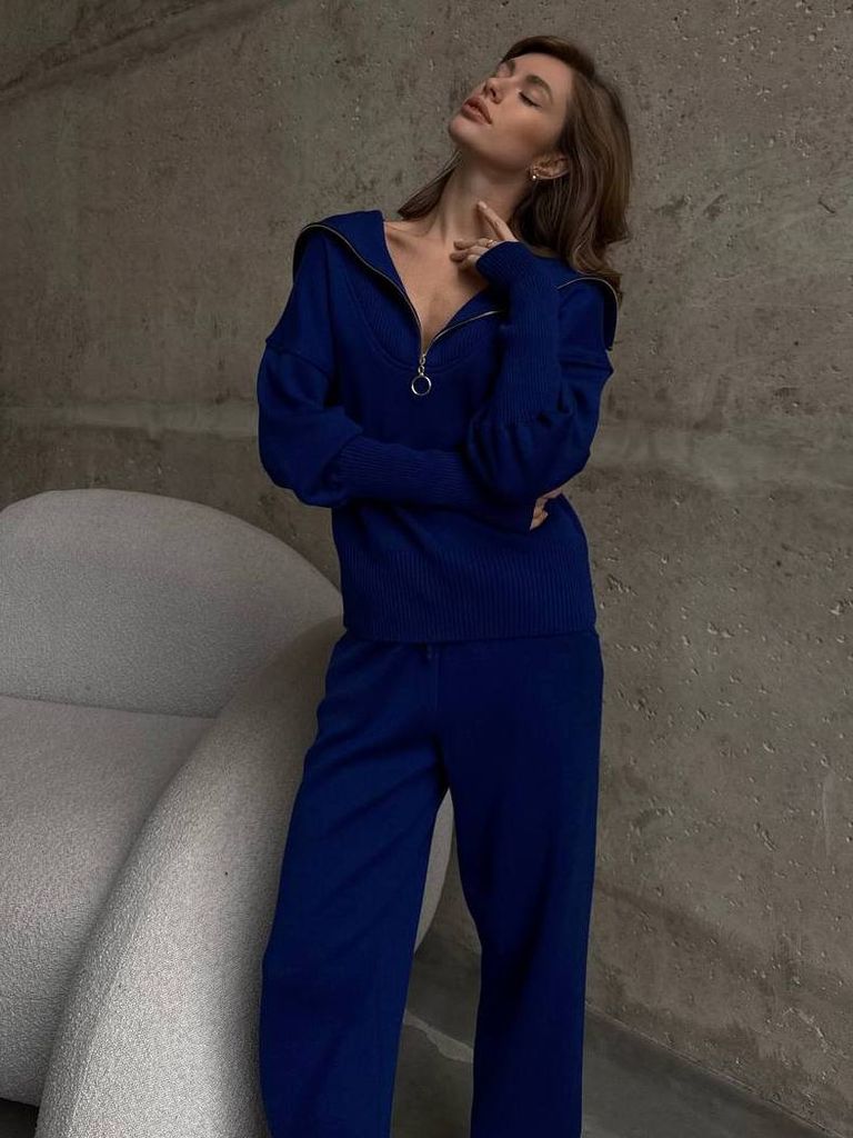 Мериносовий в'язаний костюм