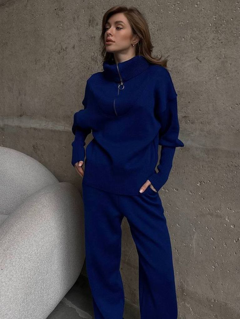 Мериносовий в'язаний костюм