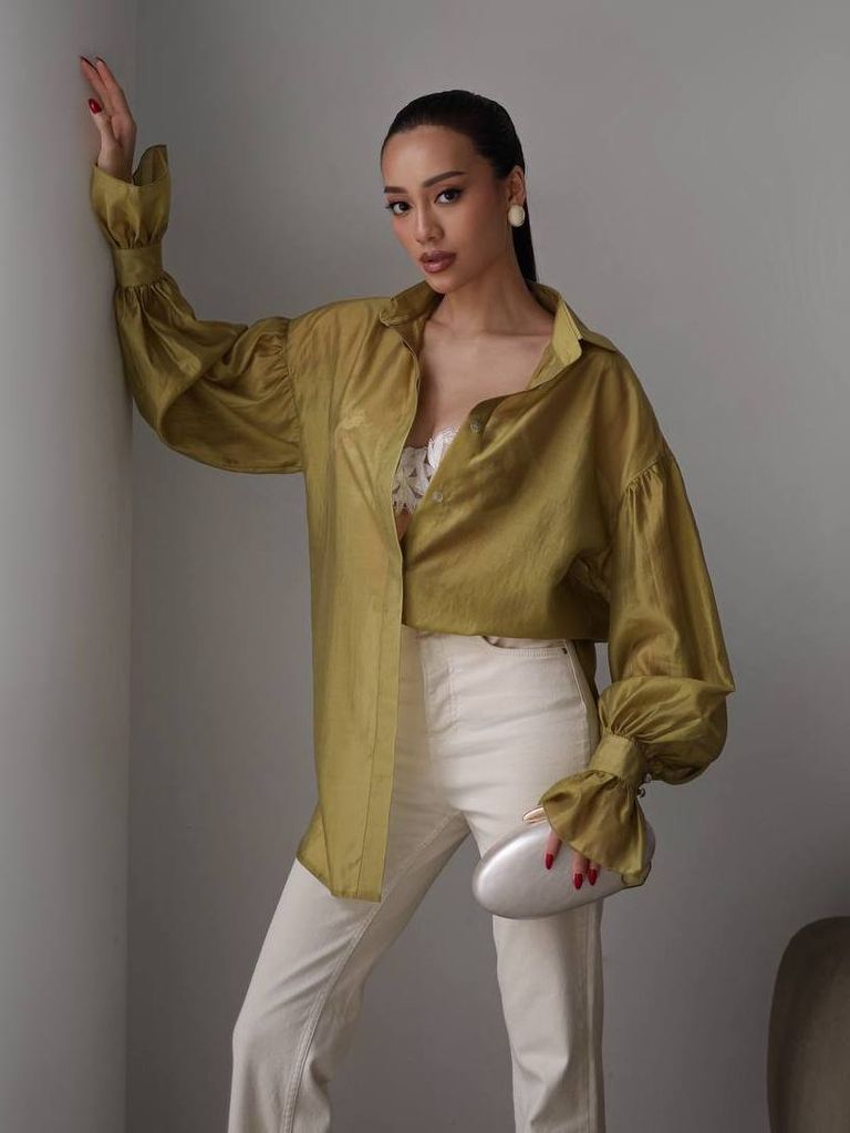 Напівпрозора сорочка з тенселу