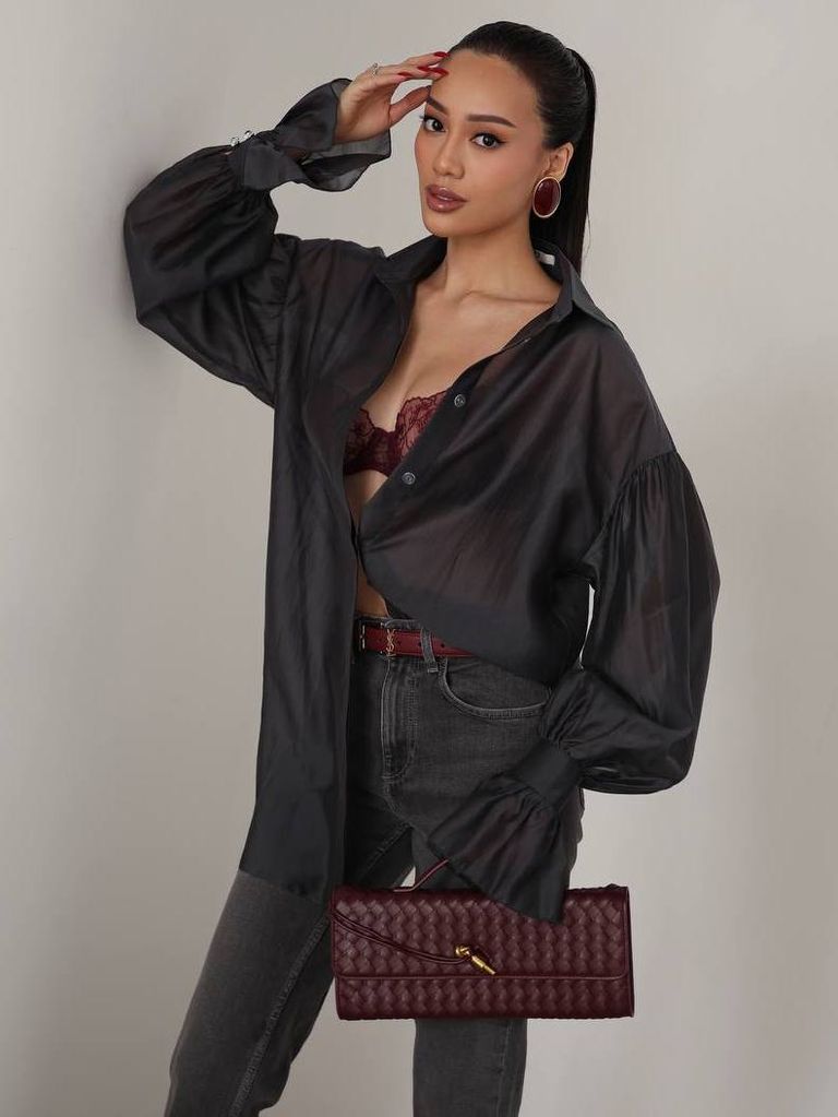 Напівпрозора сорочка з тенселу