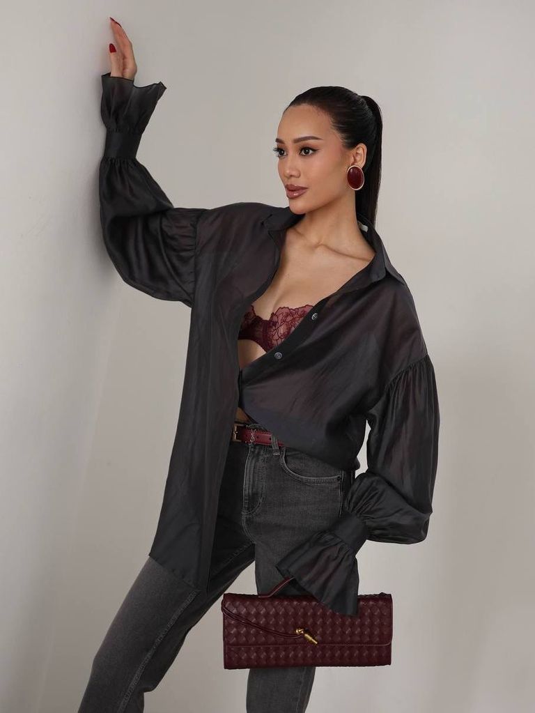 Напівпрозора сорочка з тенселу