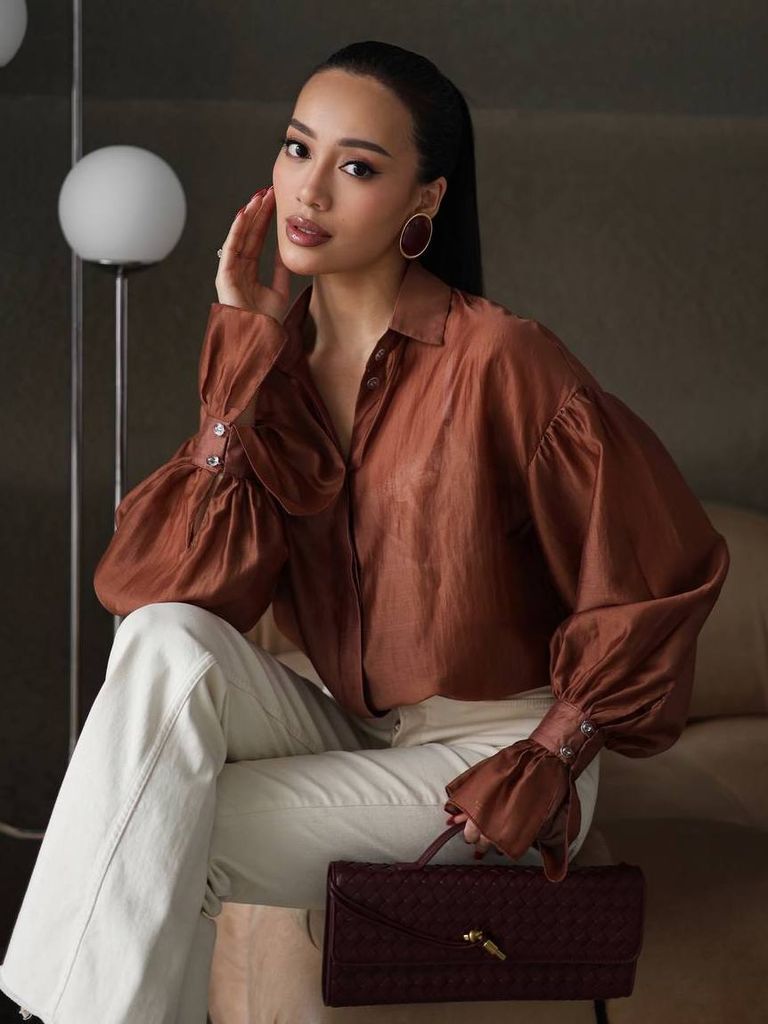 Напівпрозора сорочка з тенселу