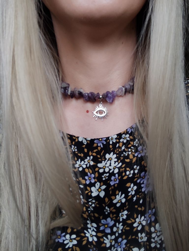 Аметистовий чокер з підвіскою око 
