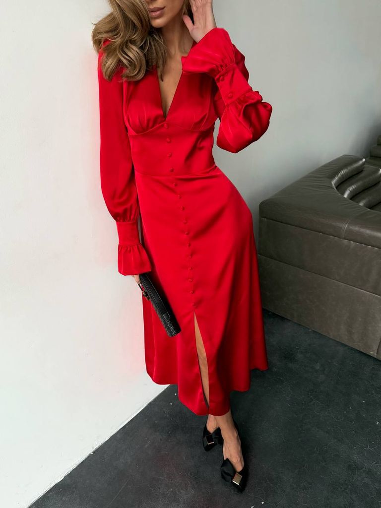 Елегантна сатинова сукня міді з довгим рукавом