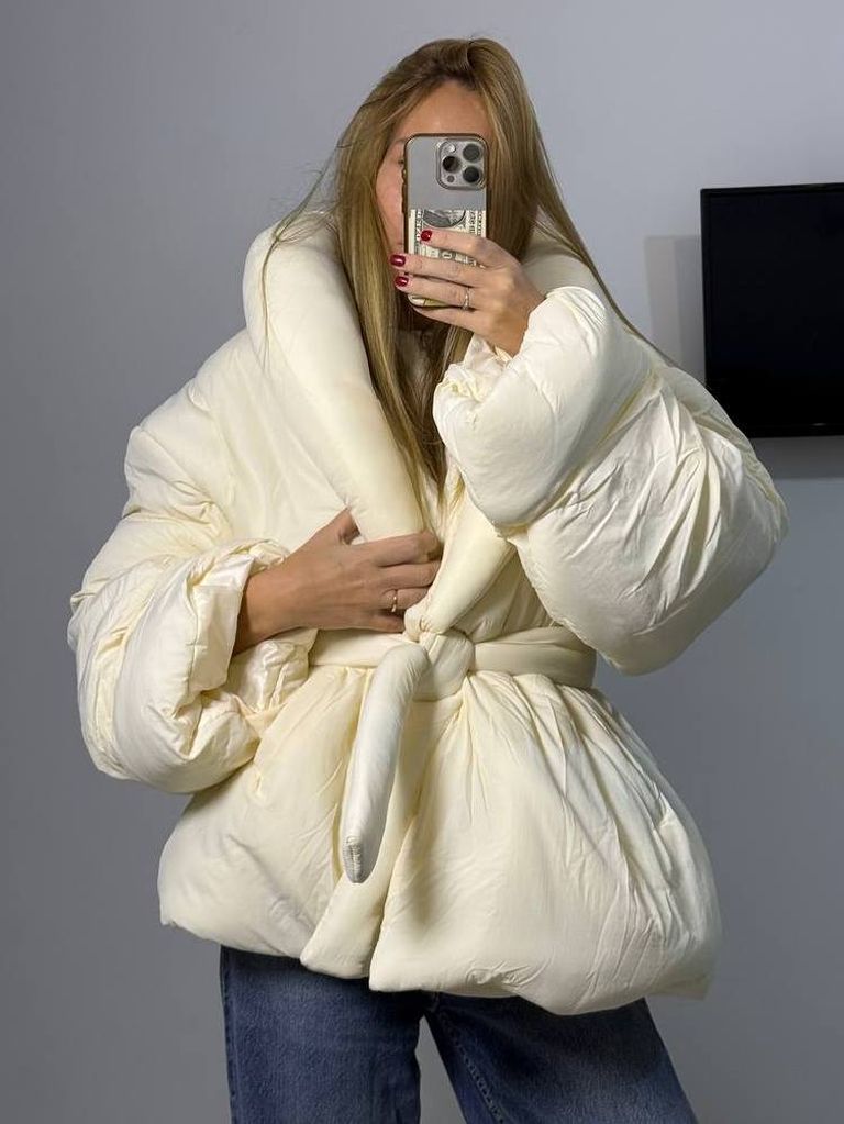 Зимовий пуховик ковдра айворі з об'ємним коміром