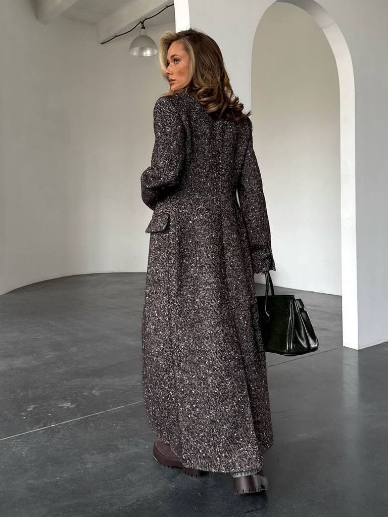 Приталене зимове довге пальто з вовни