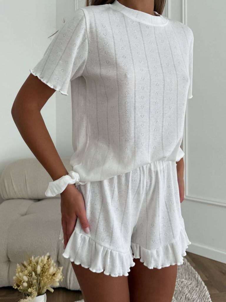 Домашній костюм футболка і шорти з рюшами