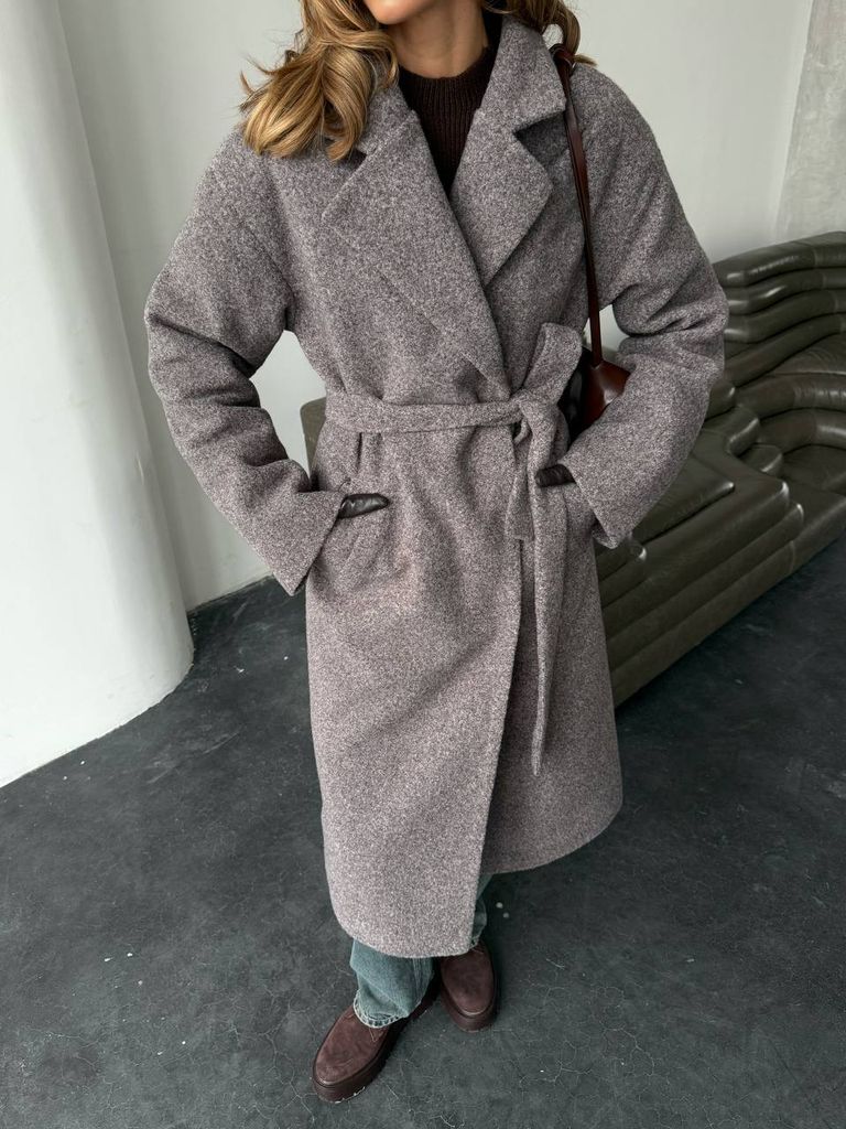 Пальто зимове утеплене двобортне міді