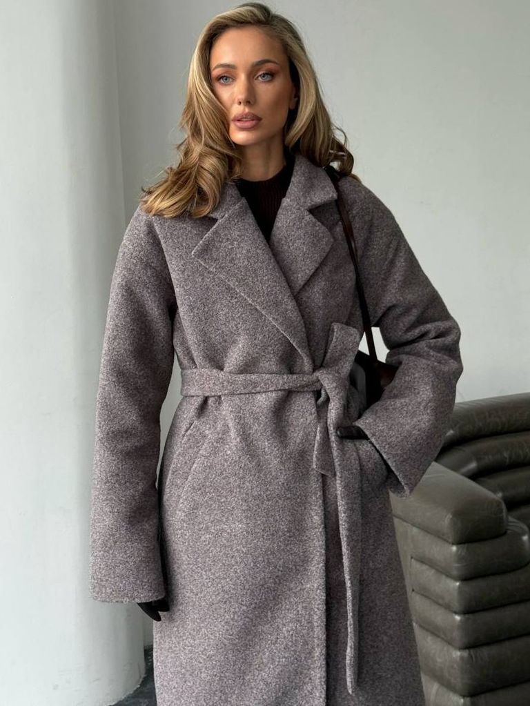 Пальто зимове утеплене двобортне міді