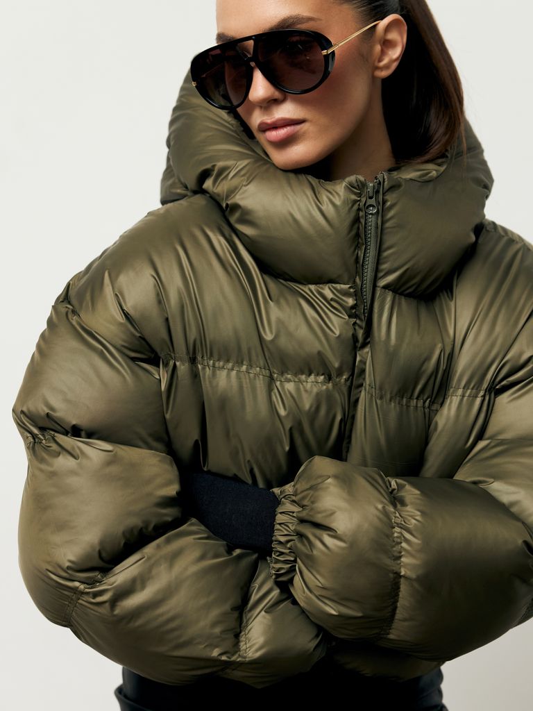 Короткий зимовий пуховик хакі oversize