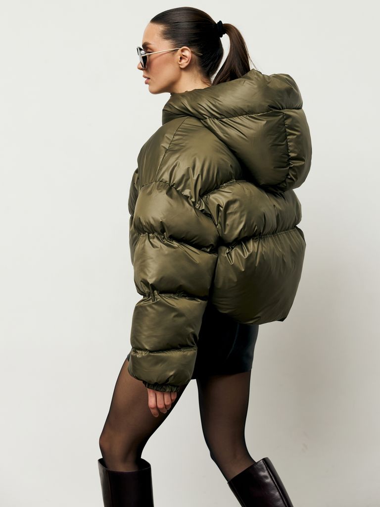 Короткий зимовий пуховик хакі oversize