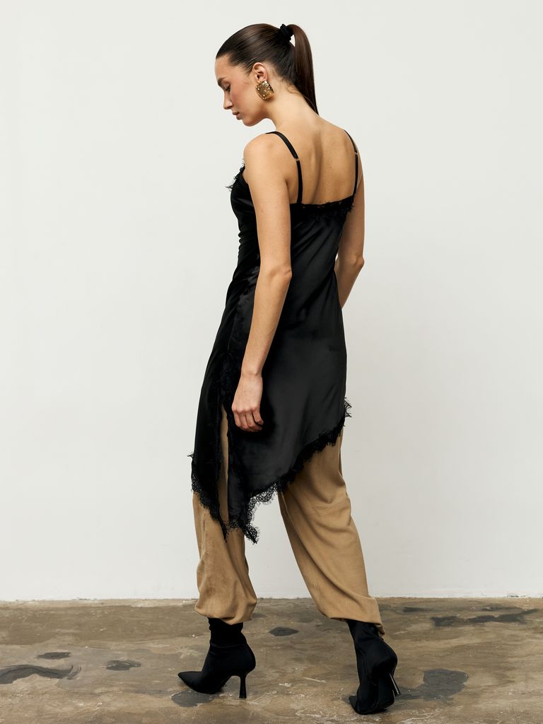 Чорна шовкова асиметрична сукня-топ