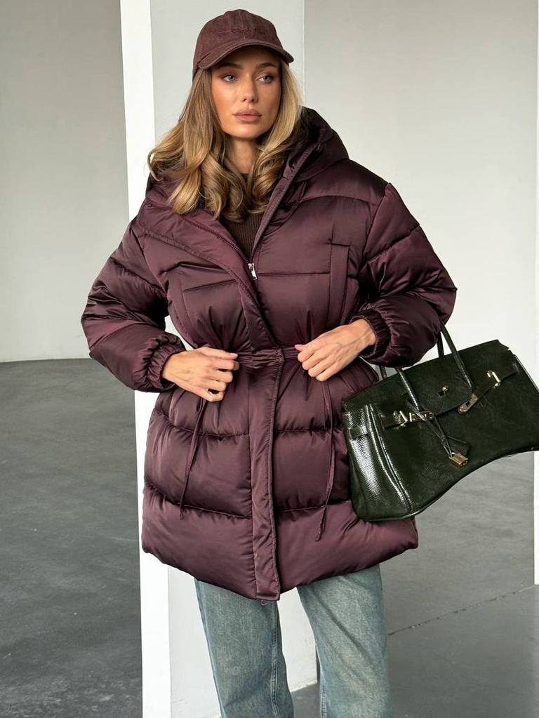Винний подовжений зимовий пуховик