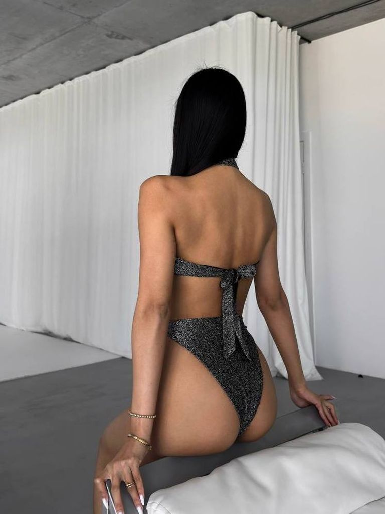 Графітовий блискучий купальник монокіні халтер