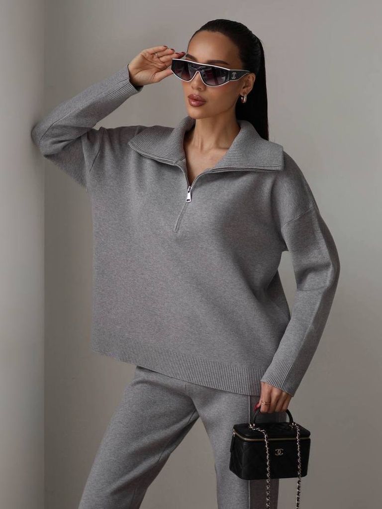 Кашеміровий костюм з джемпером зі змійкою