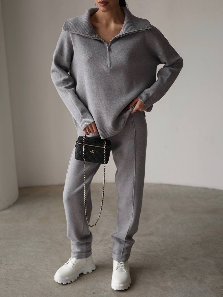 Кашеміровий костюм з джемпером зі змійкою