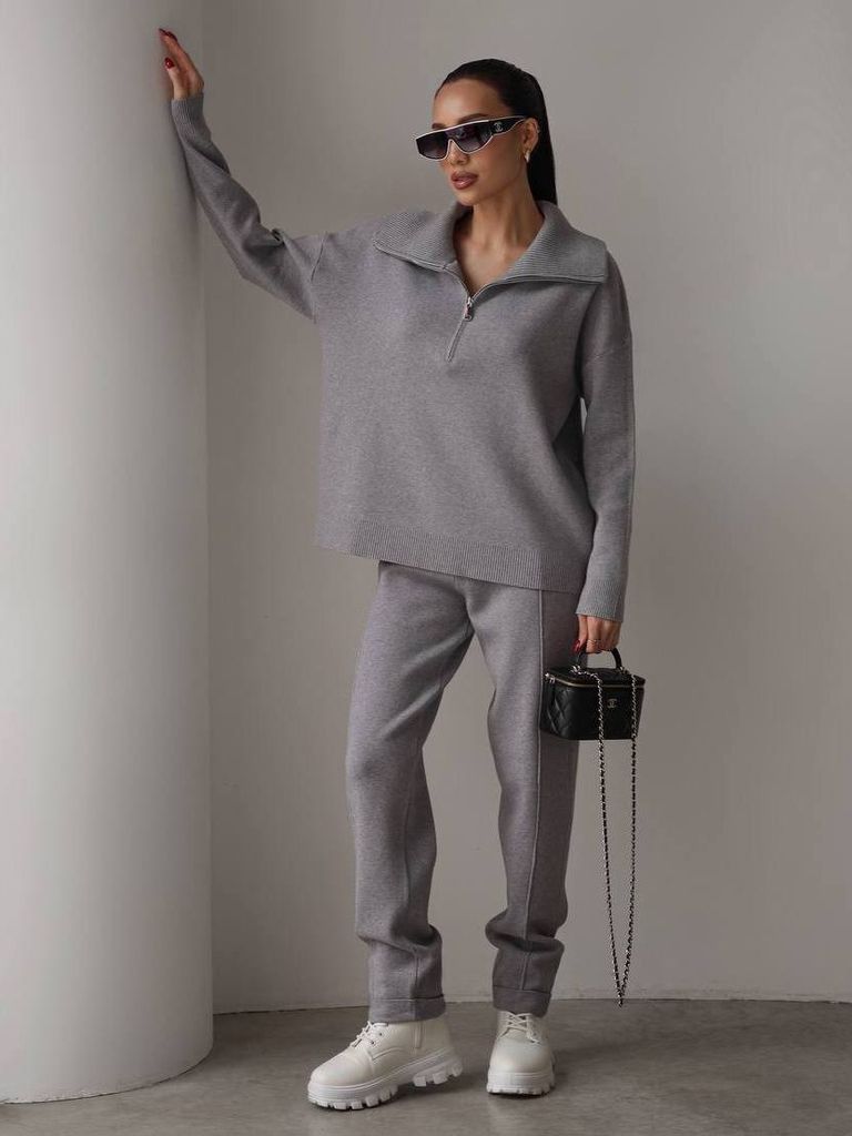 Кашеміровий костюм з джемпером зі змійкою