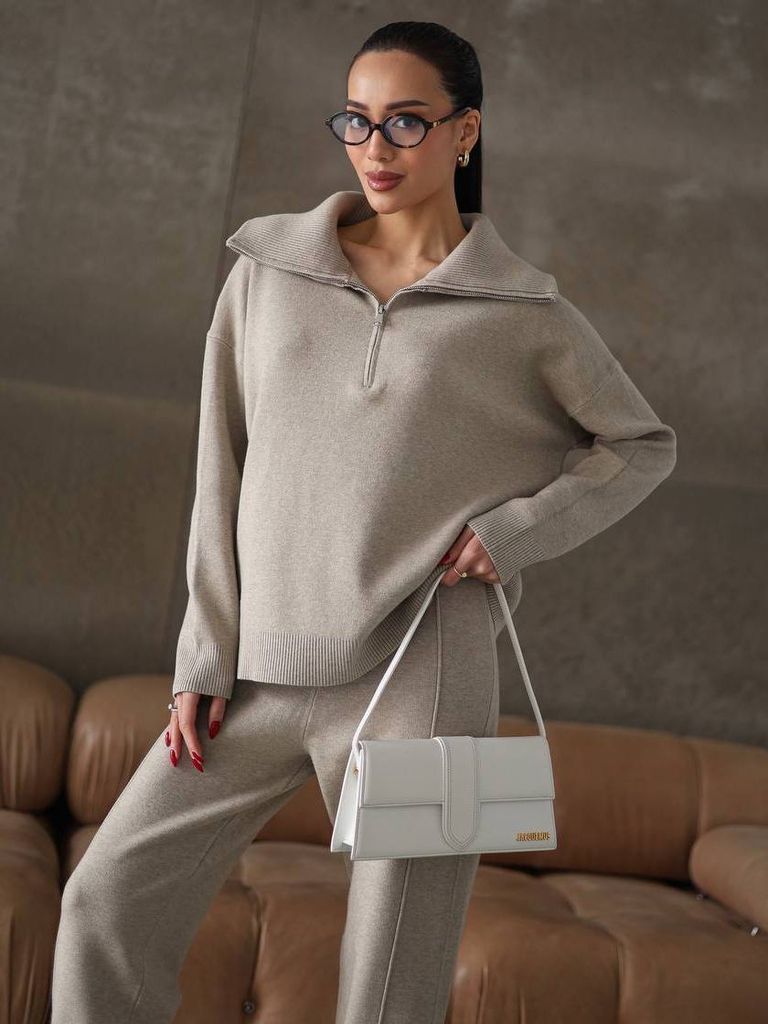 Кашеміровий костюм з джемпером зі змійкою