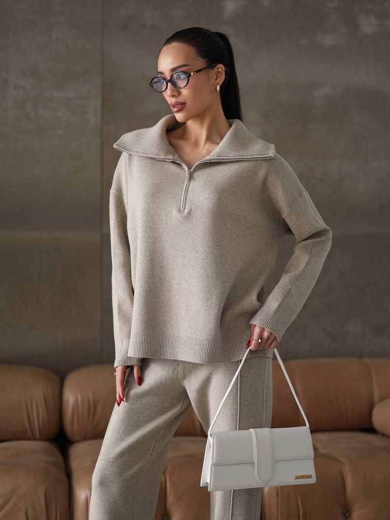 Кашеміровий костюм з джемпером зі змійкою