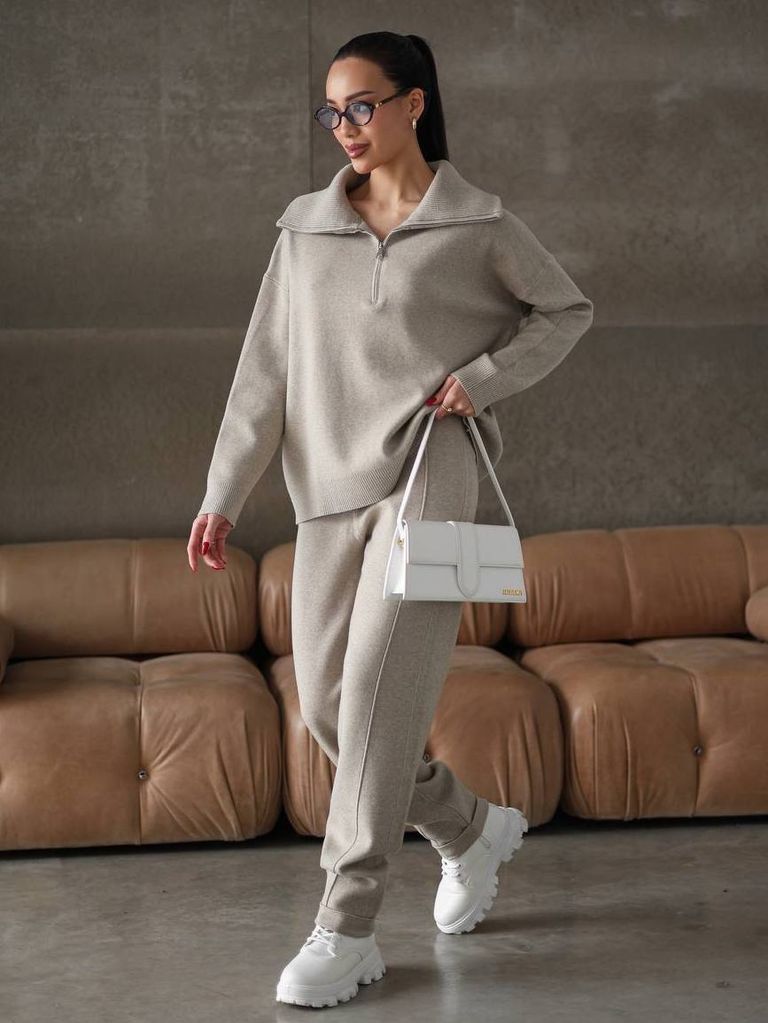 Кашеміровий костюм з джемпером зі змійкою