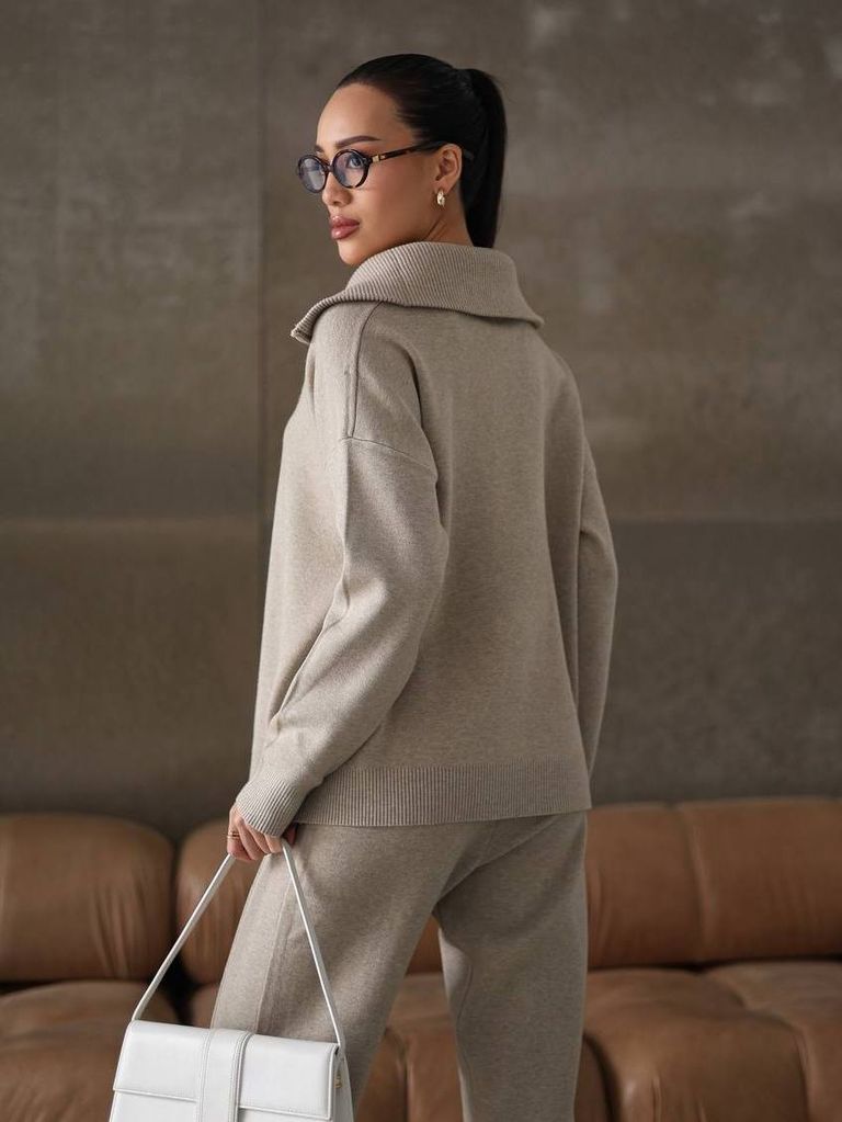 Кашеміровий костюм з джемпером зі змійкою