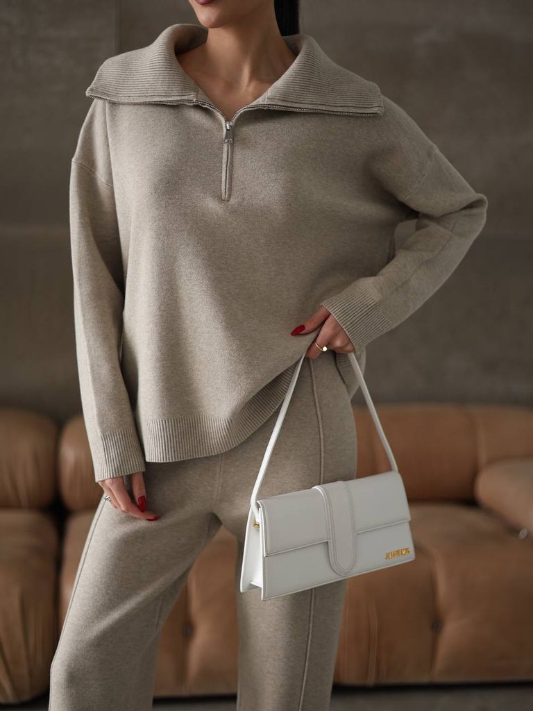 Кашеміровий костюм з джемпером зі змійкою